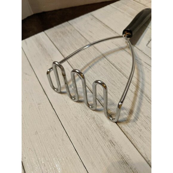 Vintage EKCO #9 Potato Vegetable Masher Black Handle Utensil 9" - Picture 6 of 6